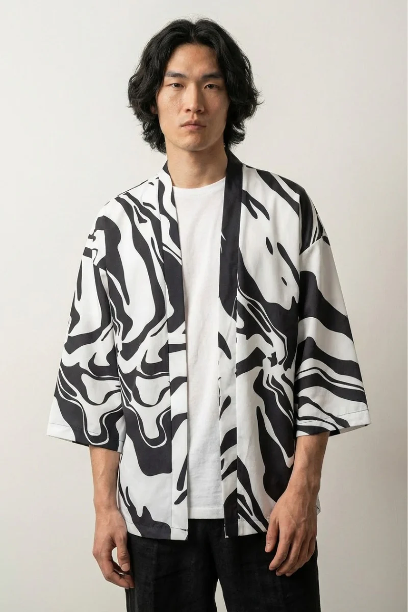 Black and White Kimono 'Kaito Edition'