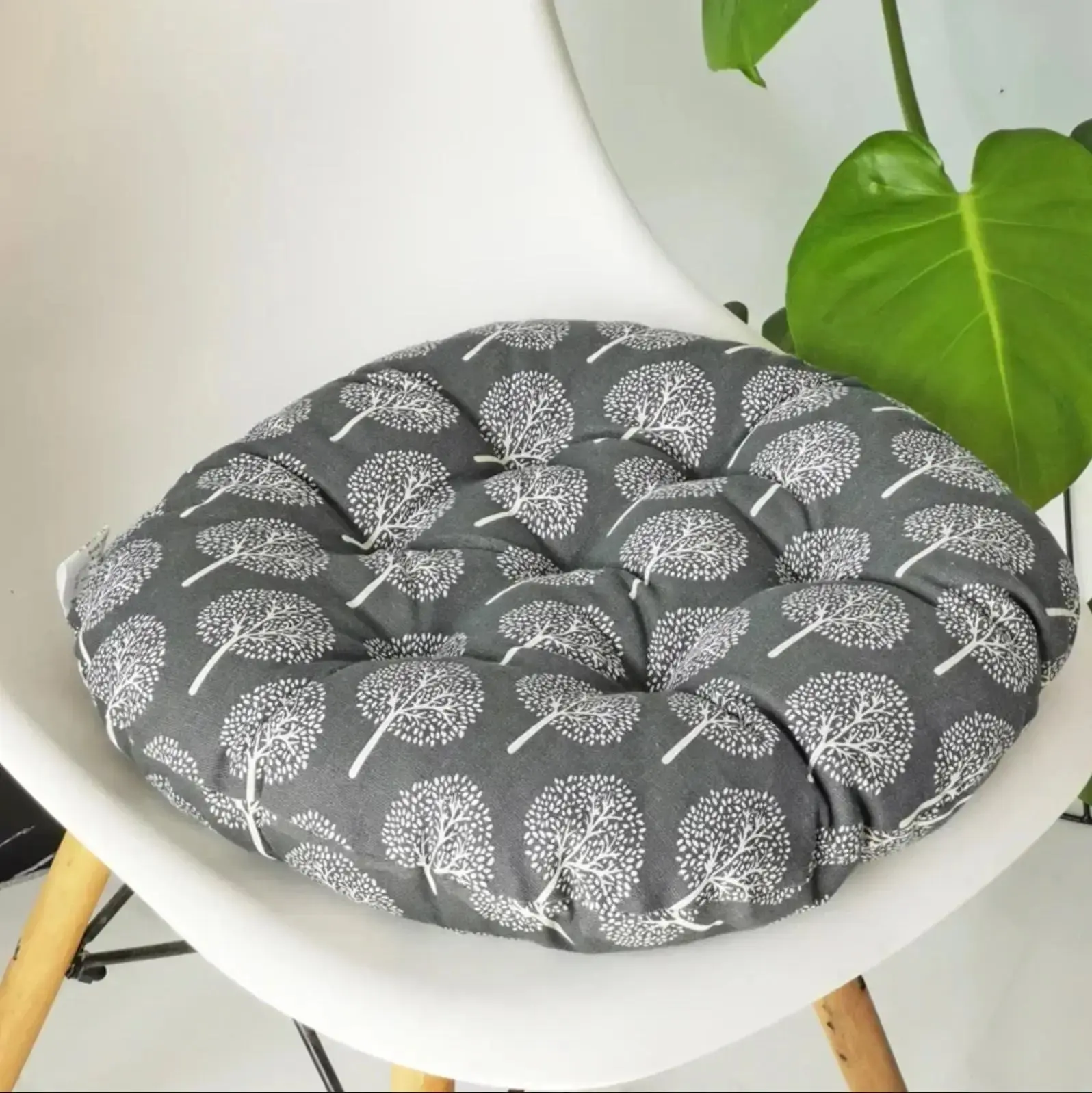 Japanese fabric cushion 'Kiruto' - Image 6